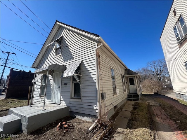 view of property exterior