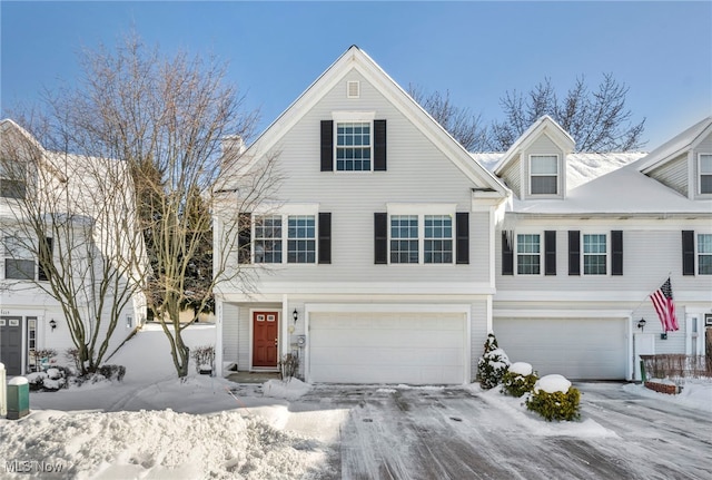 view of front facade featuring a garage