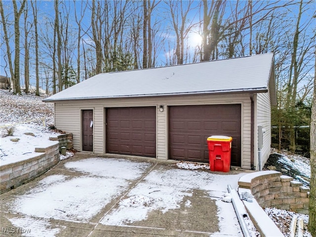 145 E Mohawk Dr, Malvern, OH 44644 - photo 8
