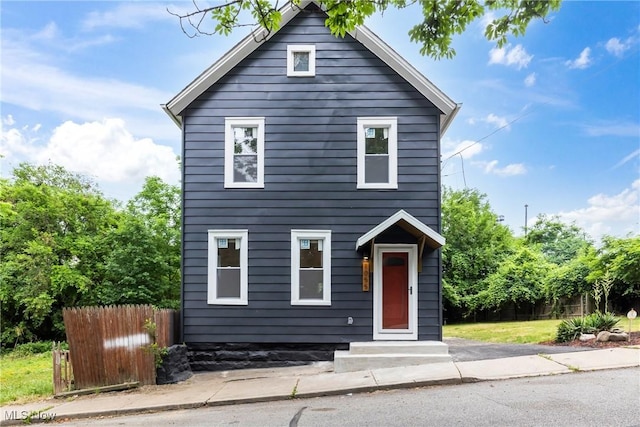 view of front of home