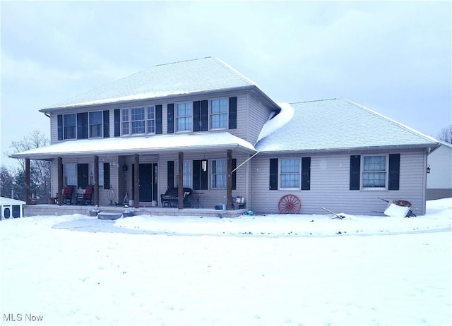 view of front of property featuring covered porch