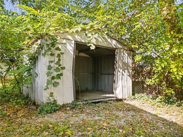 view of outbuilding