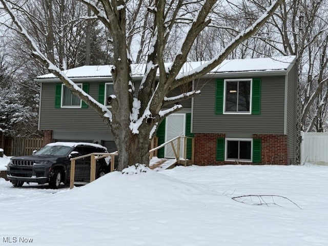 view of front of house