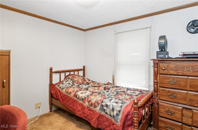 3029 Sweet Rd, Conneaut, OH 44030 - carpeted bedroom featuring crown molding and a textured ceiling