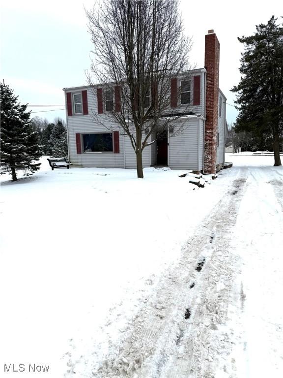 view of front of home