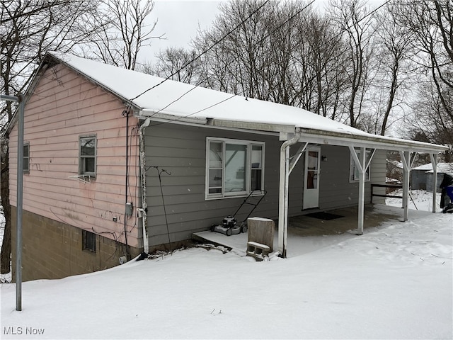 view of front of property