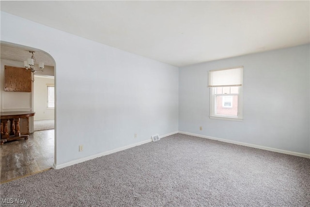 view of carpeted spare room