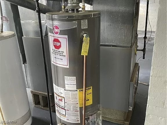 utilities with heating unit and gas water heater