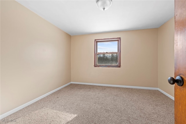 empty room with carpet