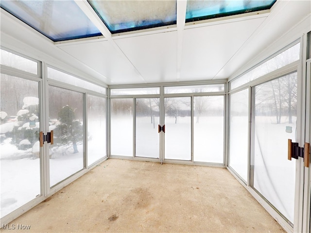 view of unfurnished sunroom