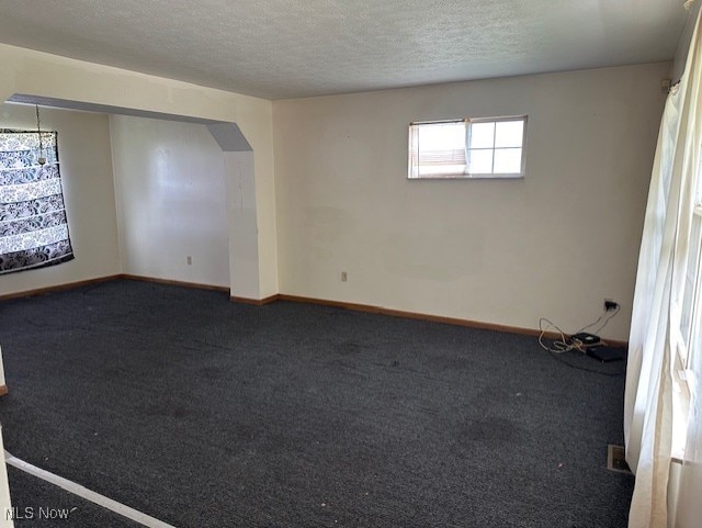 138 Regent St, Youngstown, OH 44507 - photo 2