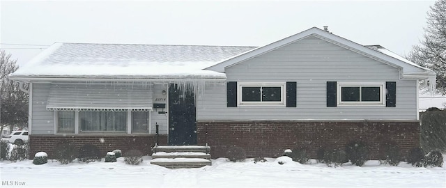 view of front of house