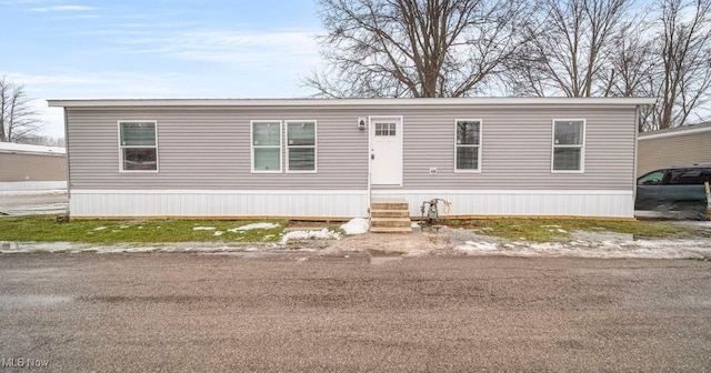 view of manufactured / mobile home