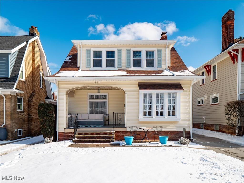 view of front of home with a porch