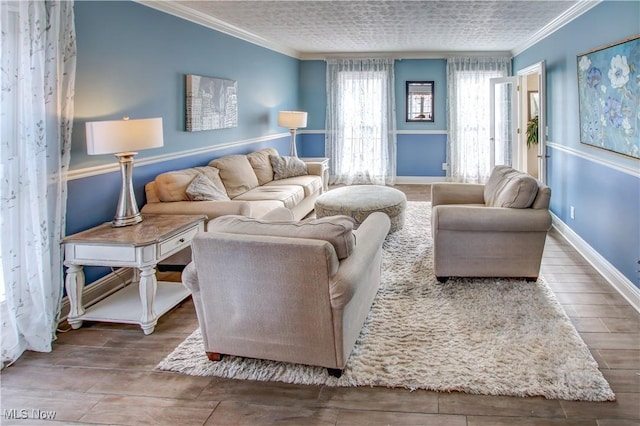 living room featuring crown molding