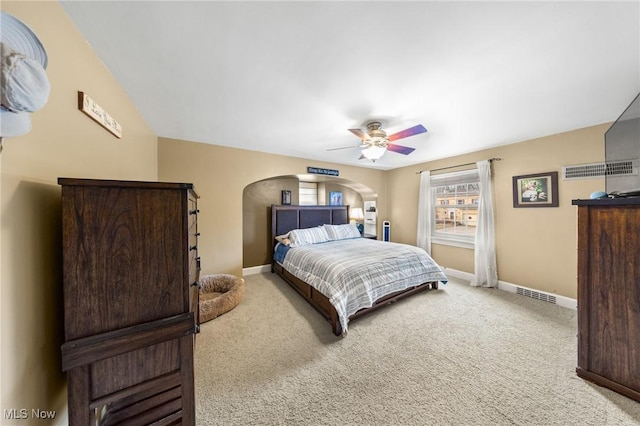 bedroom featuring ceiling fan and carpet flooring