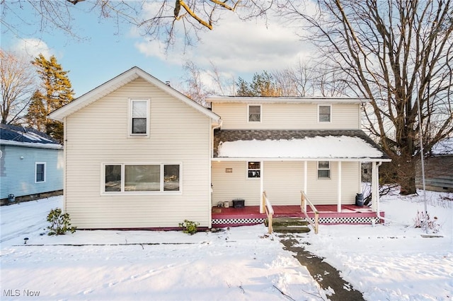 view of front of property featuring a porch