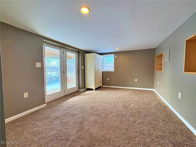 empty room with carpet