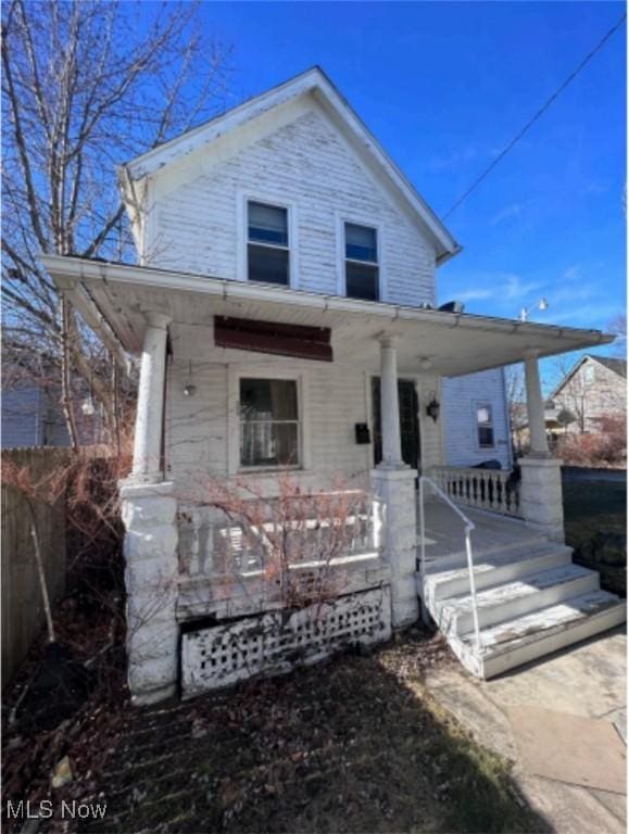 view of front of house with a porch