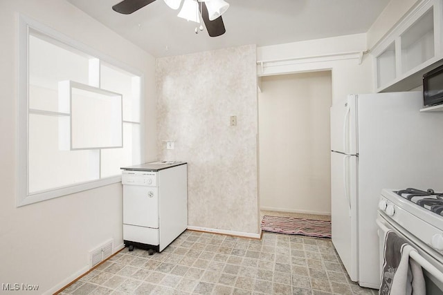 kitchen with ceiling fan and white appliances