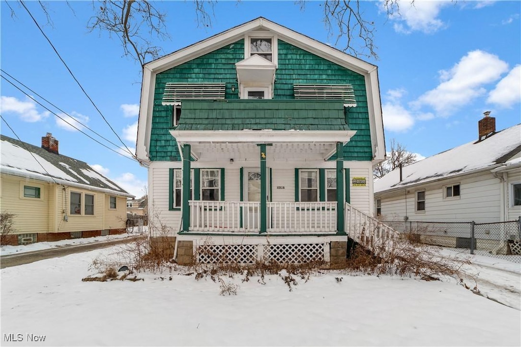 view of front of home featuring covered porch