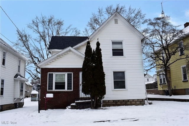 view of front of home