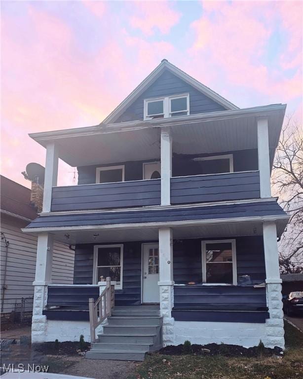 view of front of house featuring covered porch