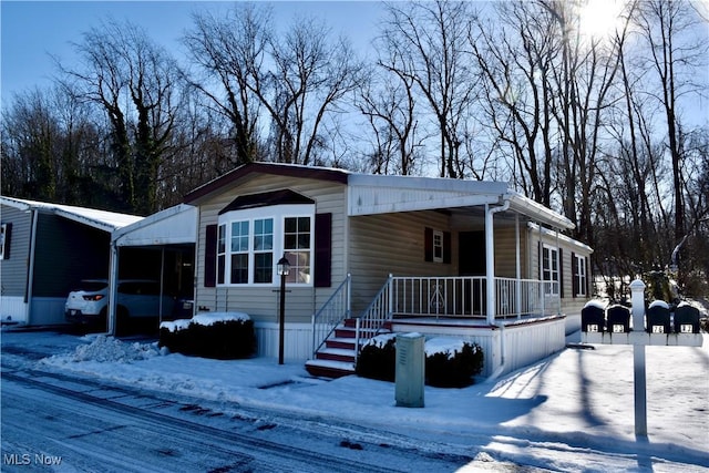 view of manufactured / mobile home