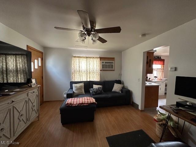 1913 Coltman Rd, Cleveland, OH 44106 - photo 8