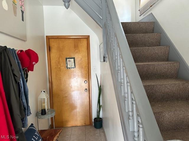 1913 Coltman Rd, Cleveland, OH 44106 - photo 2