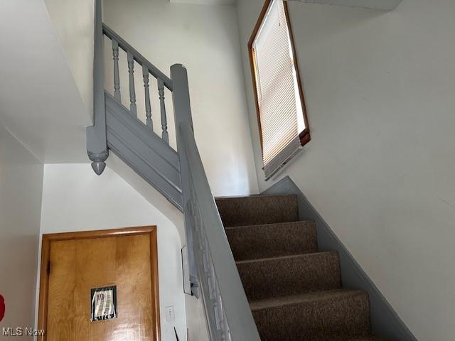 1913 Coltman Rd, Cleveland, OH 44106 - photo 3