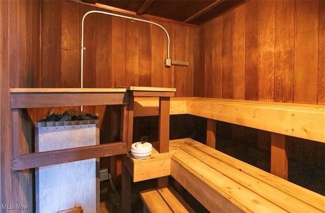 view of sauna / steam room