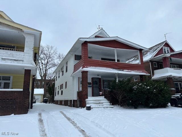 view of front facade