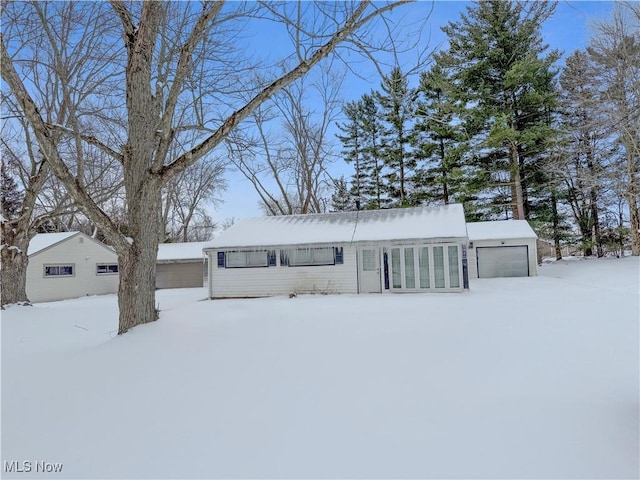 view of front of house