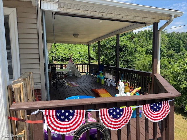 view of wooden deck