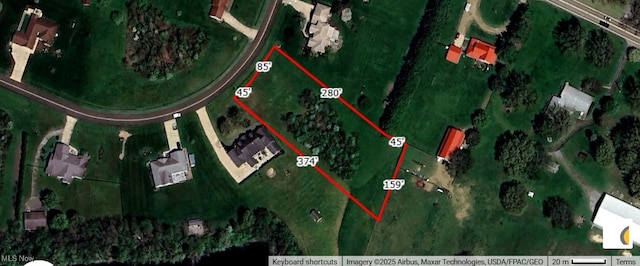 49587 Foxwood Ln, East Palestine, OH 44413