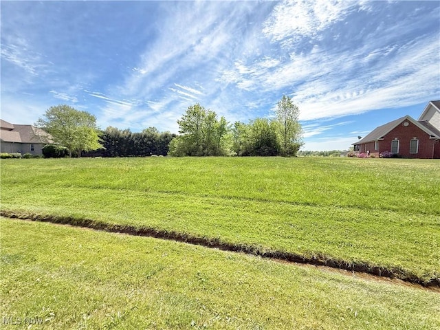 49587 Foxwood Ln, East Palestine, OH 44413 - photo 1