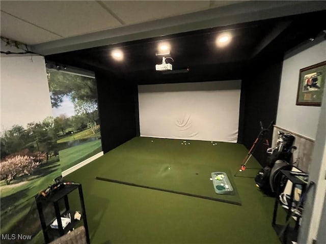 game room featuring golf simulator