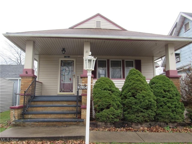 10904 Wadsworth Ave, Garfield Heights, OH 44125 - photo 1