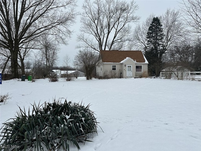 view of yard covered in snow