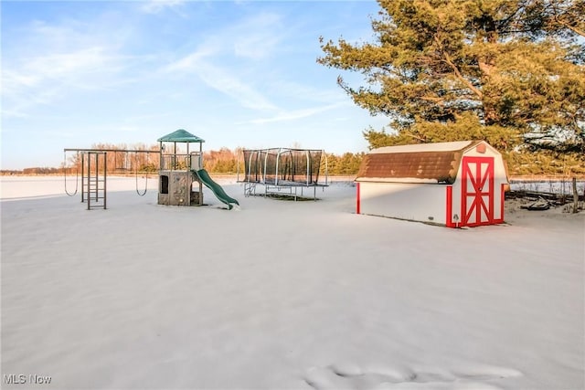 view of jungle gym featuring a trampoline