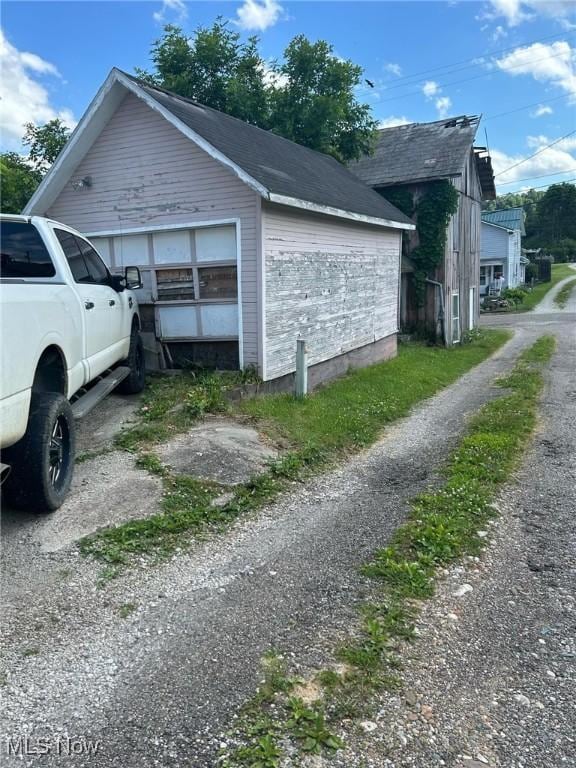 view of side of property