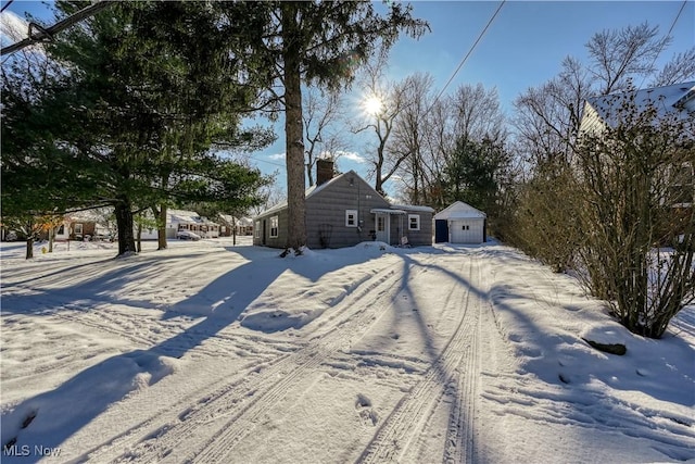 view of front of property