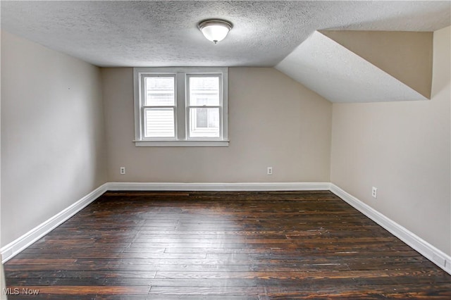 14014 Parkdale Ave, Cleveland, OH 44111 - photo 18