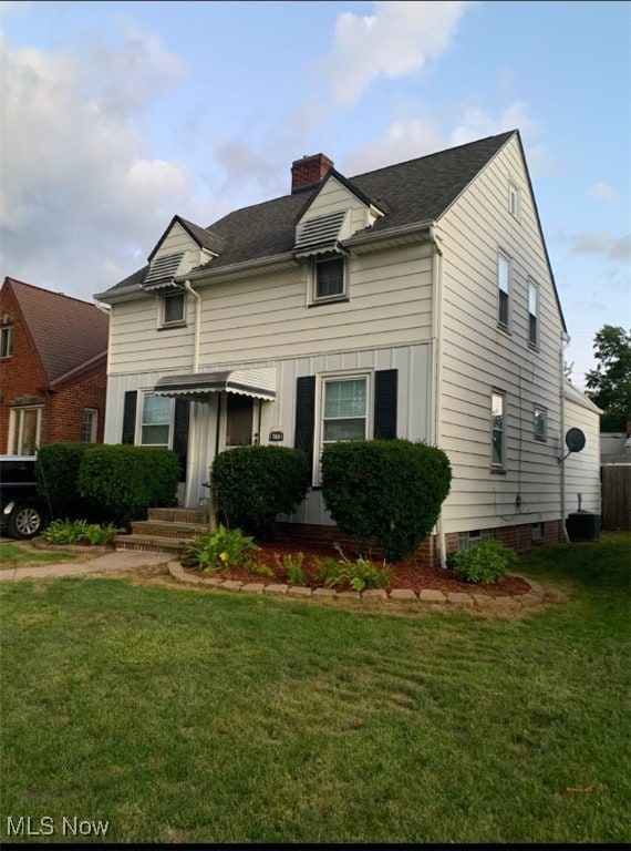 view of property with a front yard