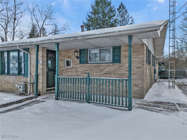 view of front of property with a porch