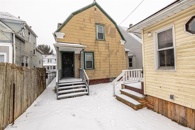 view of front of home