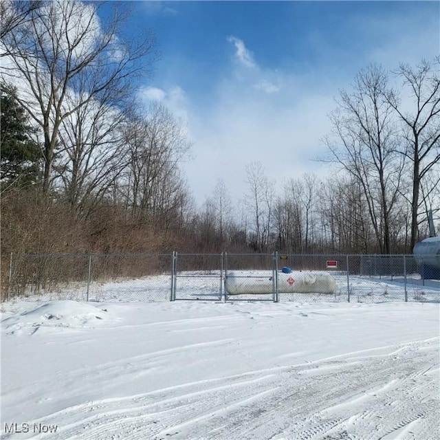 Listing photo 3 for 7475 S Dewey Rd, Amherst OH 44001