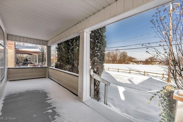 view of unfurnished sunroom