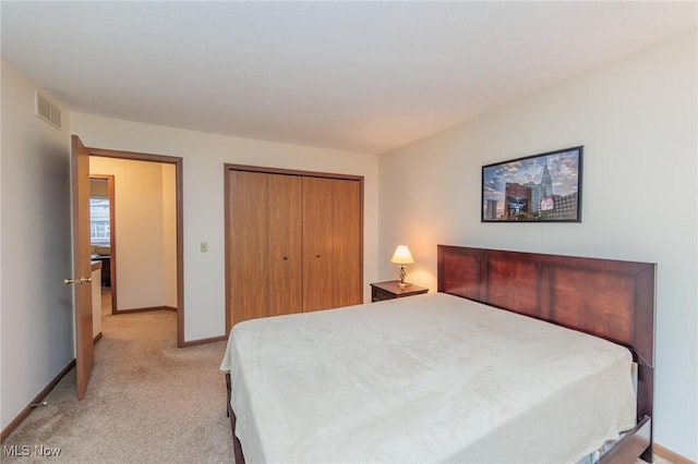 view of carpeted bedroom